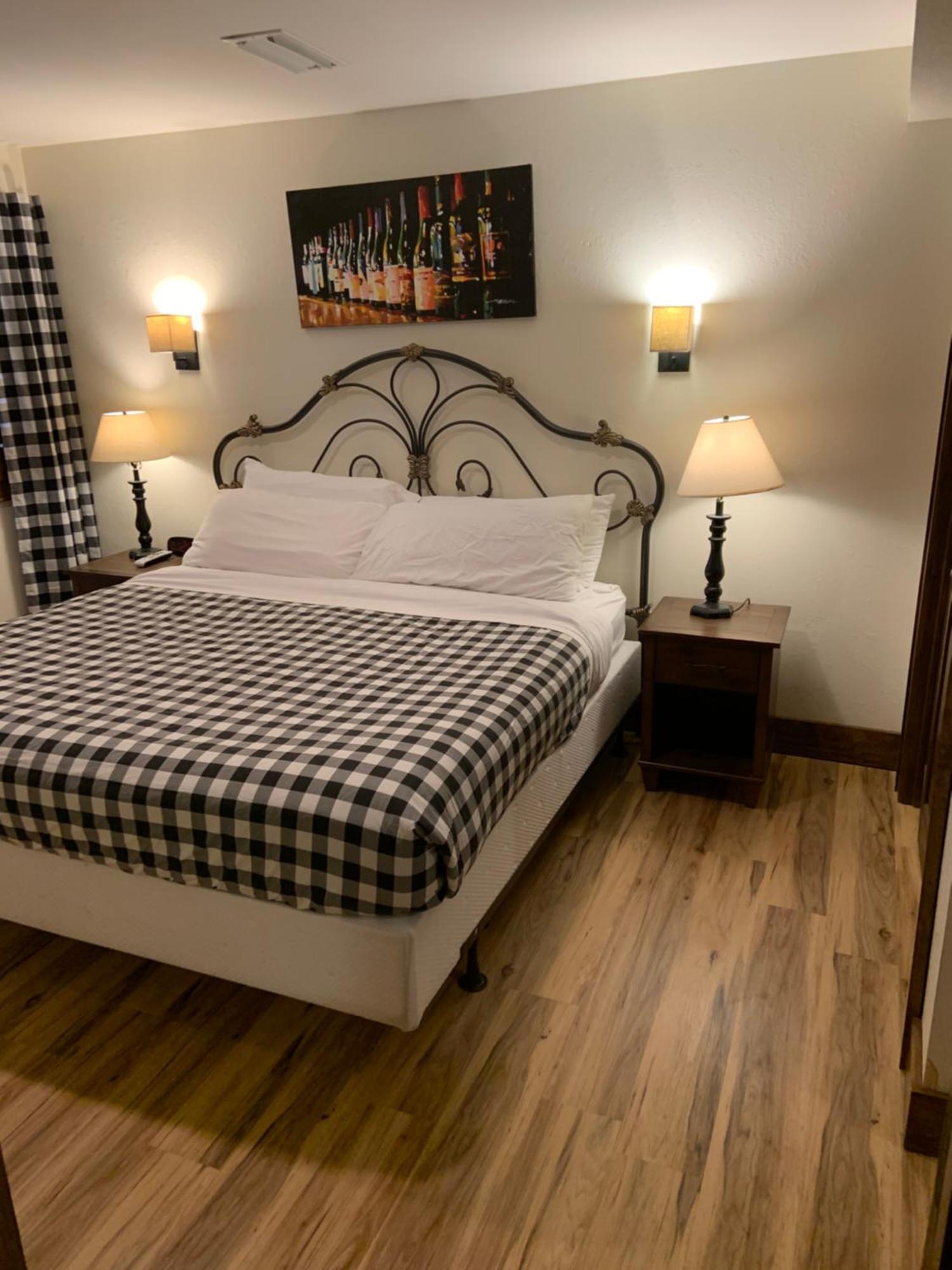 The Inn At Shady Lawn Newland Extérieur photo